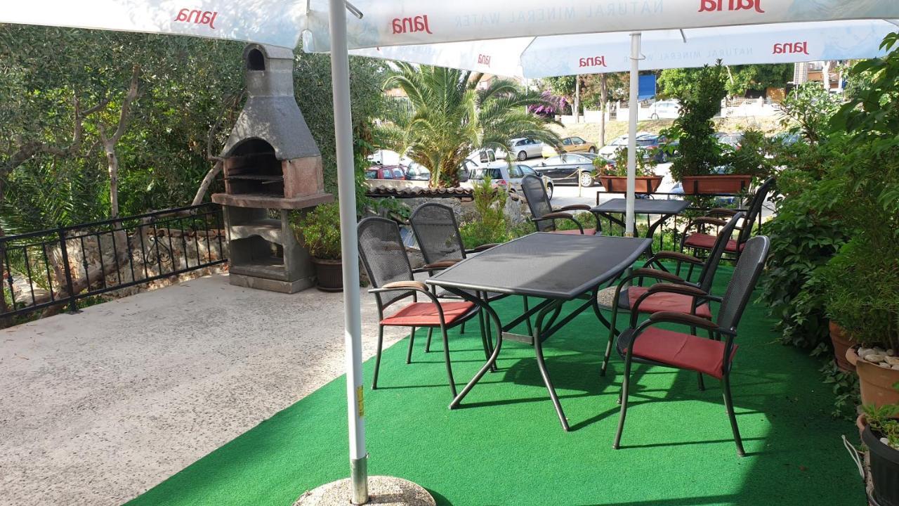 Apartments Rosa Mali Losinj Ngoại thất bức ảnh