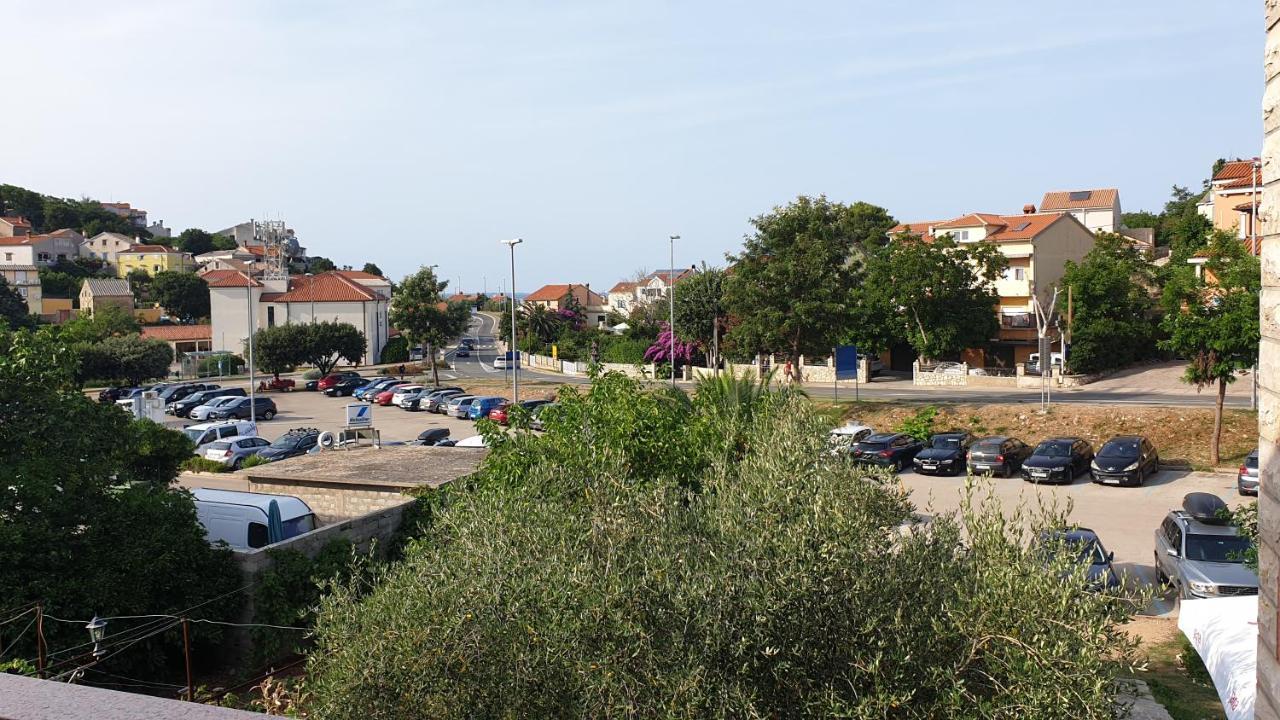 Apartments Rosa Mali Losinj Ngoại thất bức ảnh